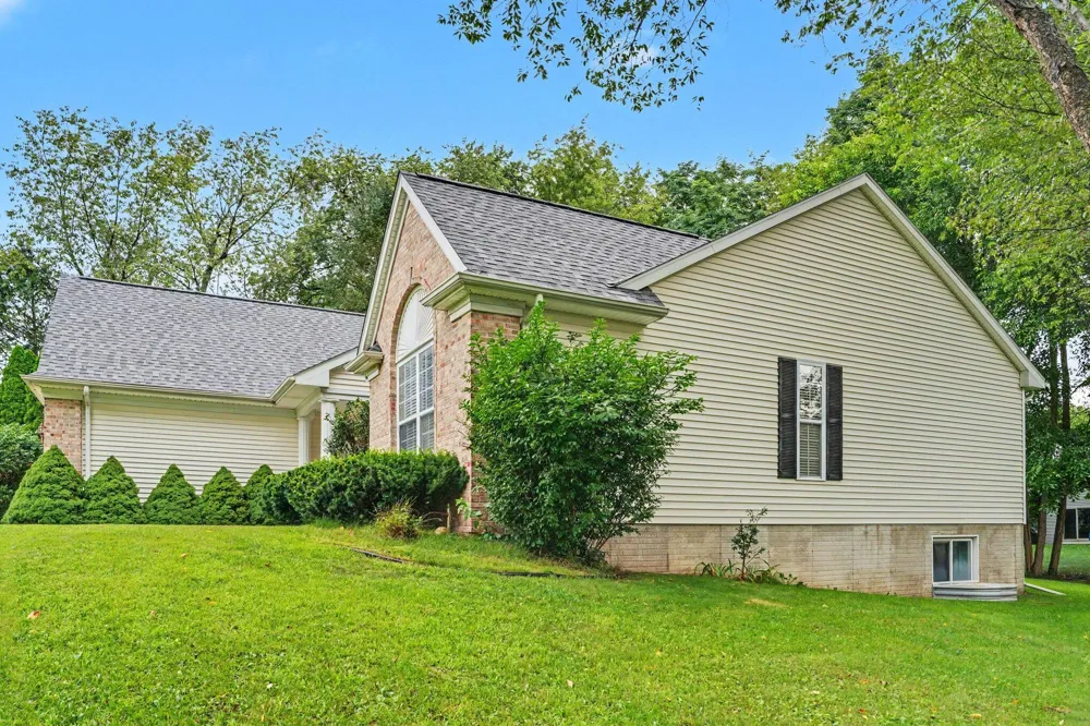 277 Equestrian Drive Portage, MI 49002