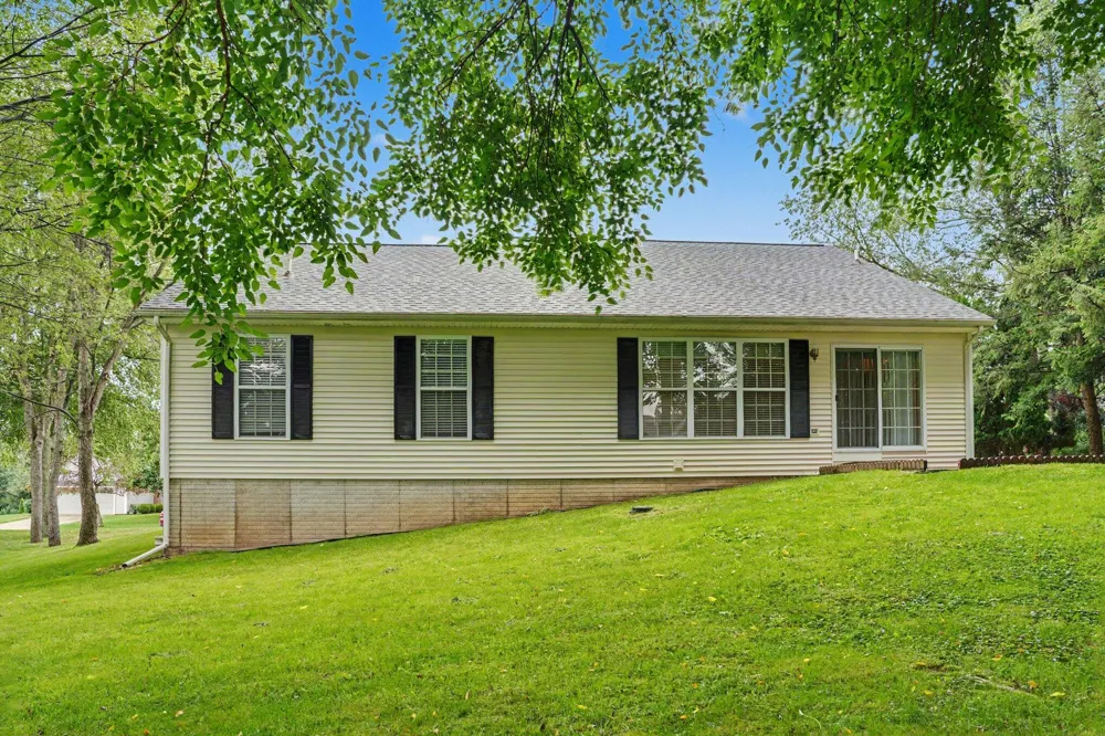 277 Equestrian Drive Portage, MI 49002
