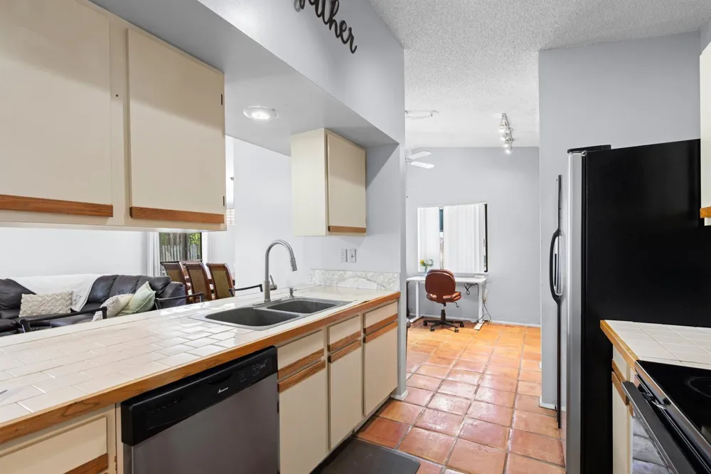 108 Cambridge Lane Royal Palm Beach, FL 33411