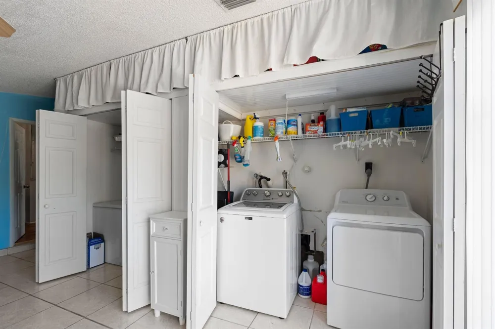 108 Cambridge Lane Royal Palm Beach, FL 33411