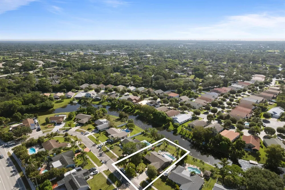 108 Cambridge Lane Royal Palm Beach, FL 33411