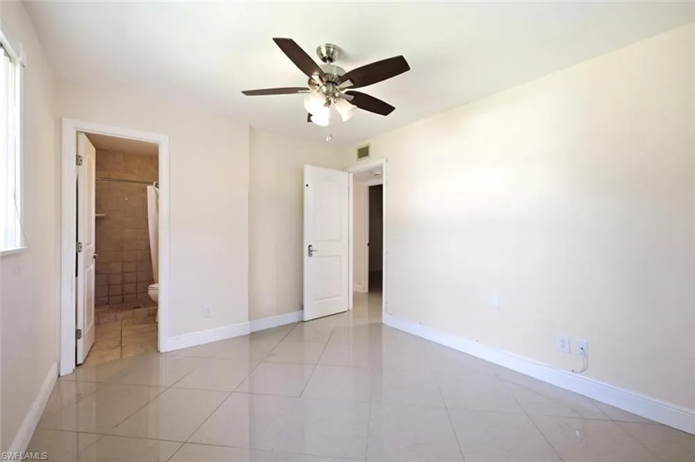 5449 Hardee Street Naples, FL 34113