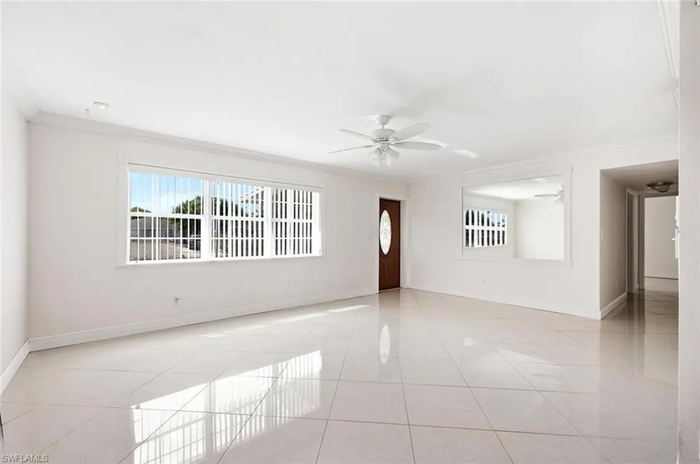 5449 Hardee Street Naples, FL 34113