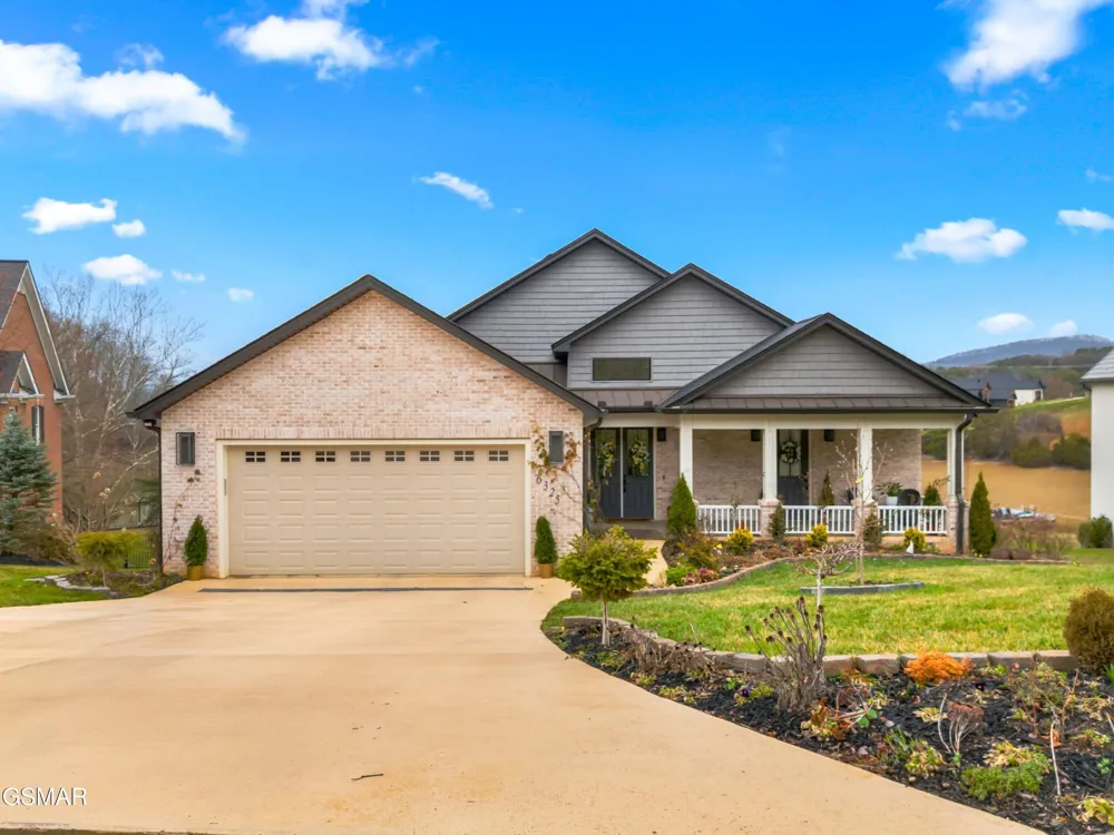 6325 Coves Edge Trail Russellville, TN 37860