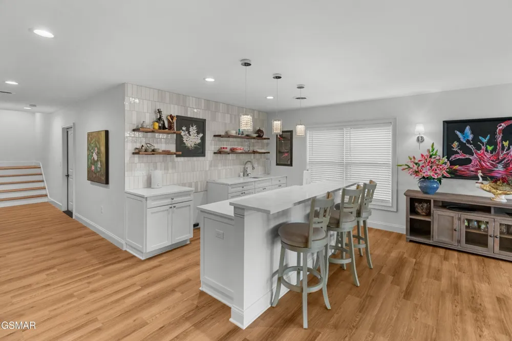 6325 Coves Edge Trail Russellville, TN 37860
