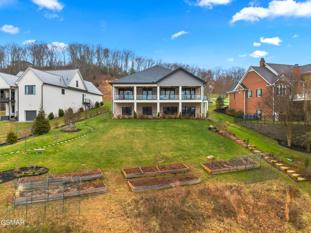 6325 Coves Edge Trail Russellville, TN 37860