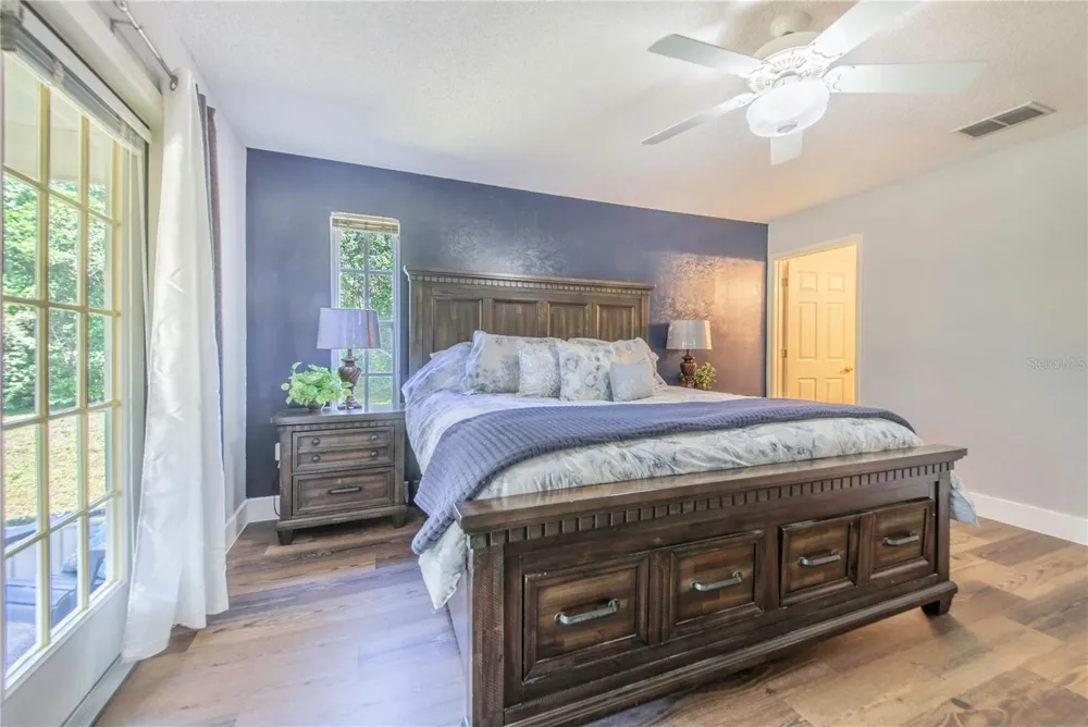 23 OAKWOOD RD Winter Haven, FL 33880