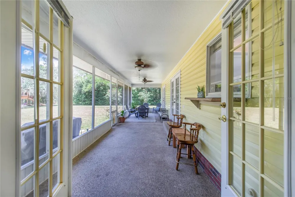 23 OAKWOOD RD Winter Haven, FL 33880