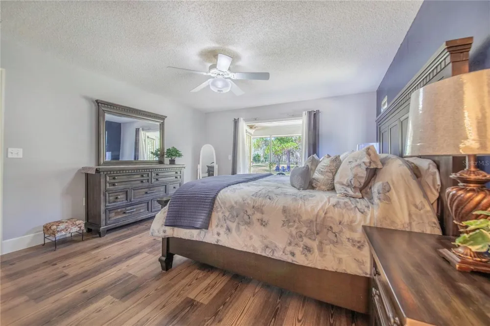 23 OAKWOOD RD Winter Haven, FL 33880