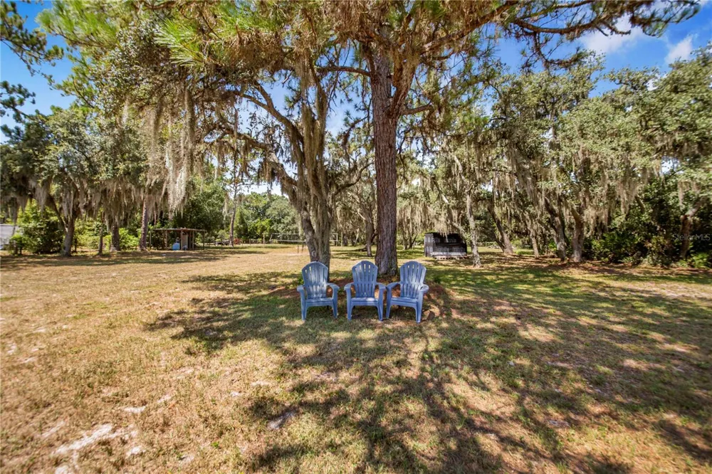 23 OAKWOOD RD Winter Haven, FL 33880