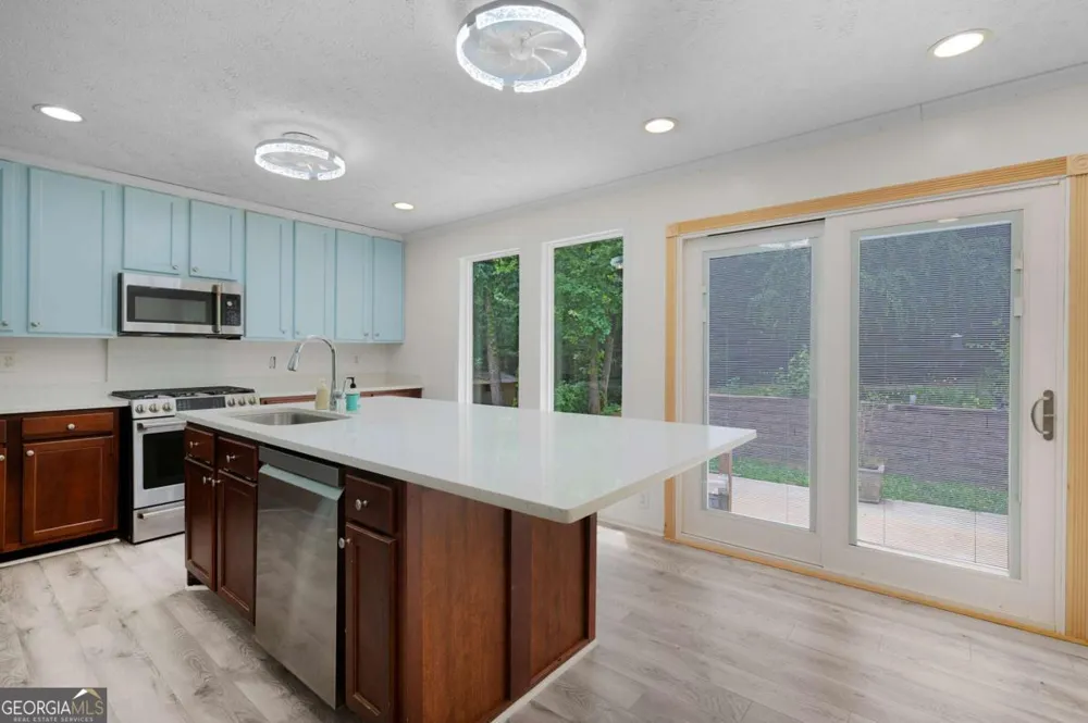 357 Katie LN Chatsworth, GA 30705