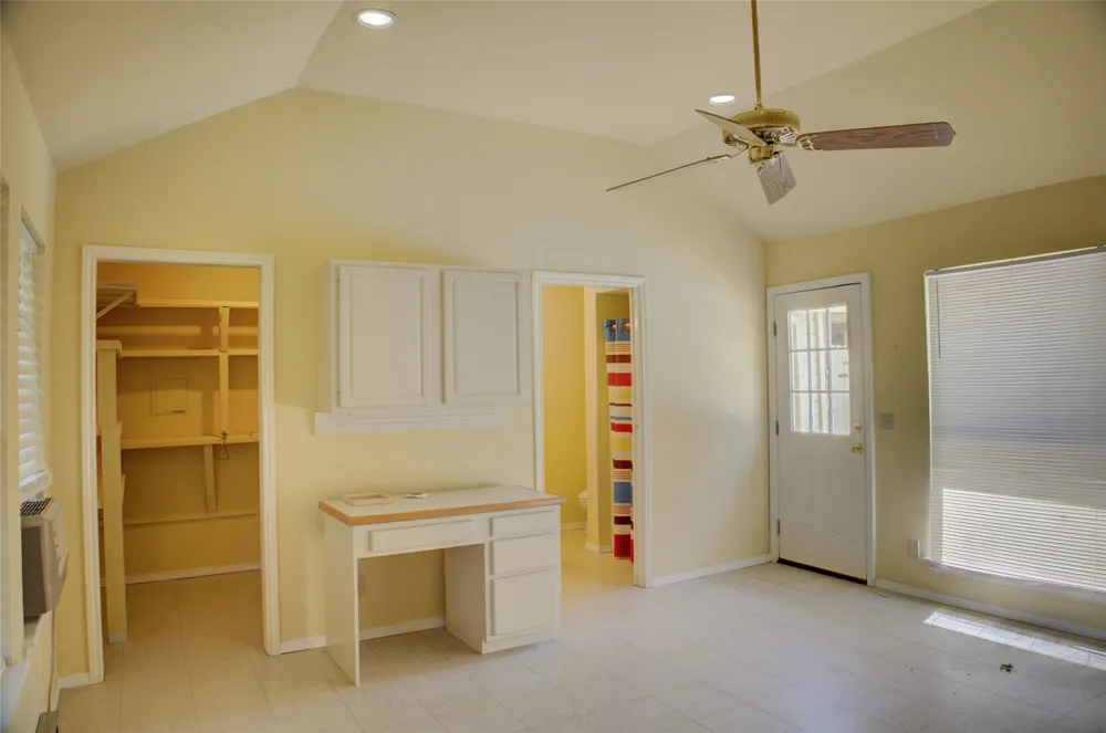 704 E Union Court Broken Arrow, OK 74011