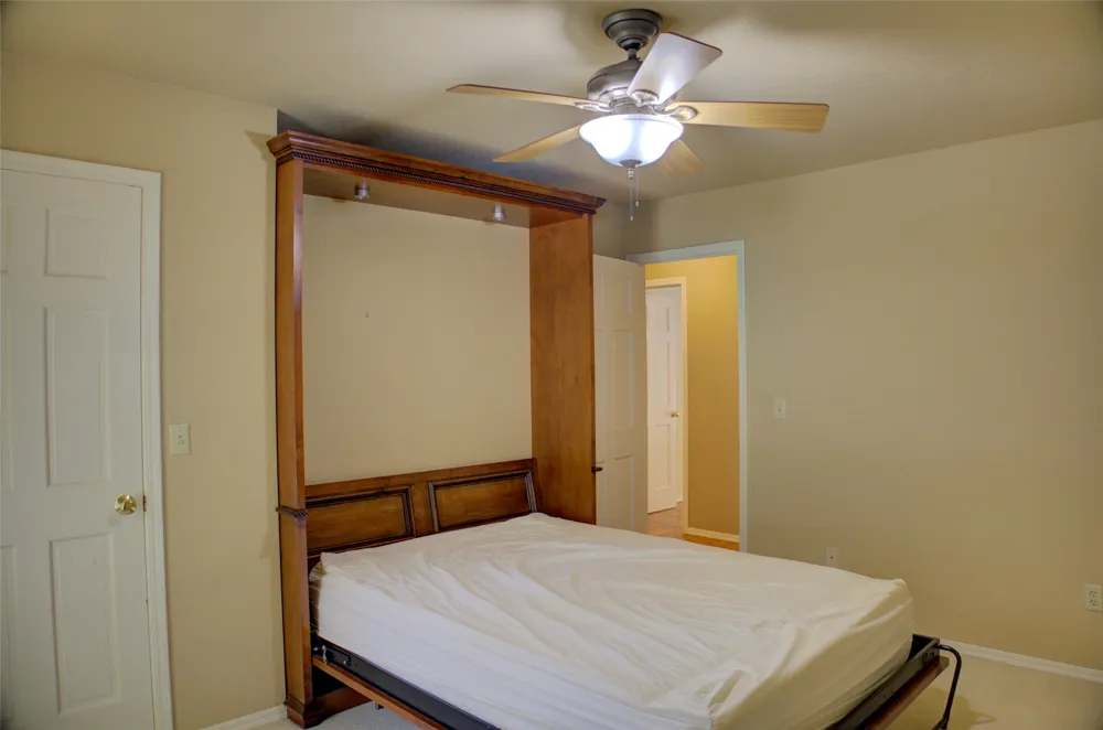 704 E Union Court Broken Arrow, OK 74011
