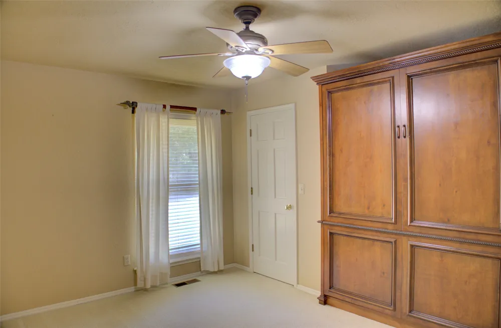 704 E Union Court Broken Arrow, OK 74011