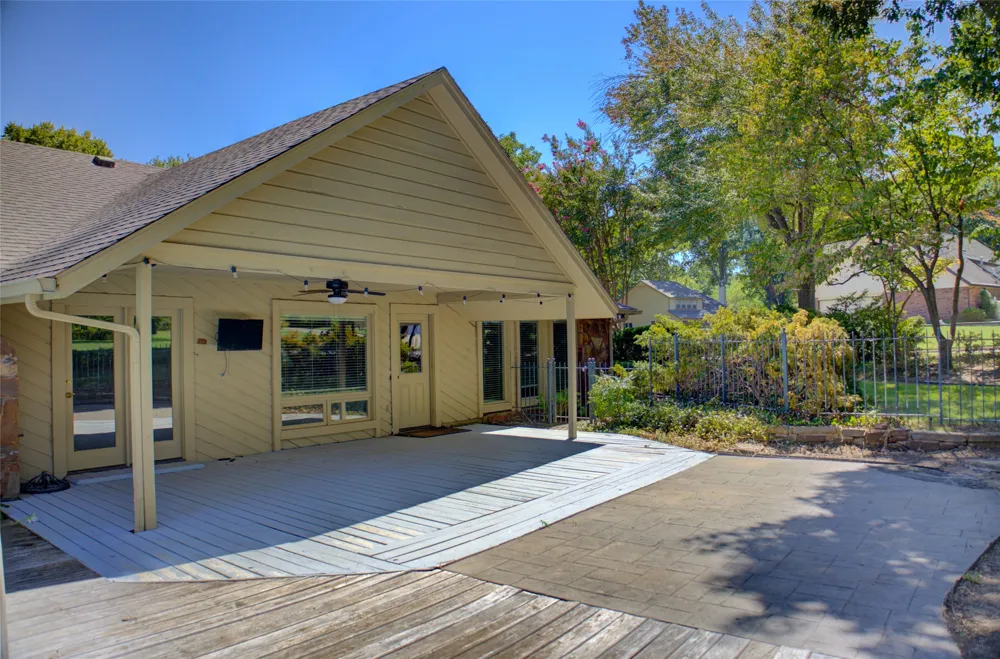 704 E Union Court Broken Arrow, OK 74011