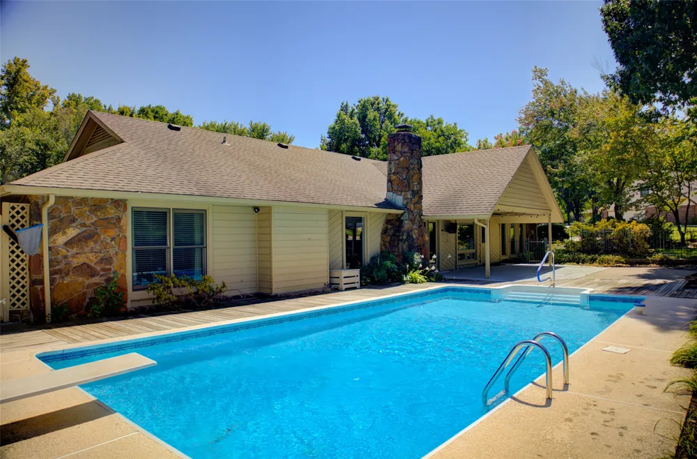704 E Union Court Broken Arrow, OK 74011