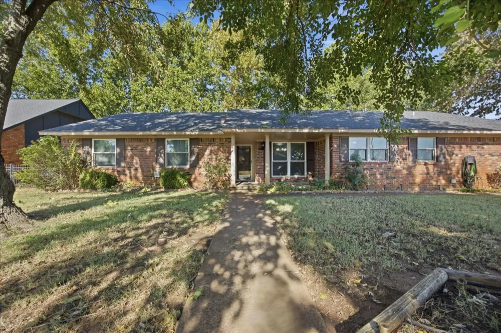 1024 Forest Place Jenks, OK 74037
