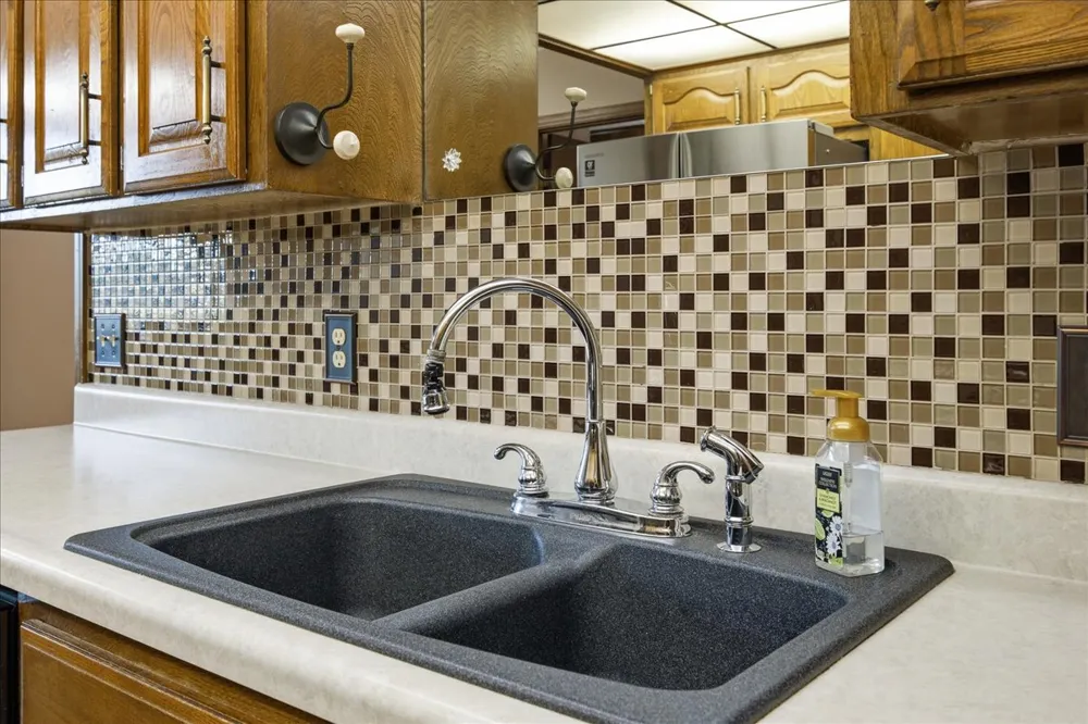 1024 Forest Place Jenks, OK 74037
