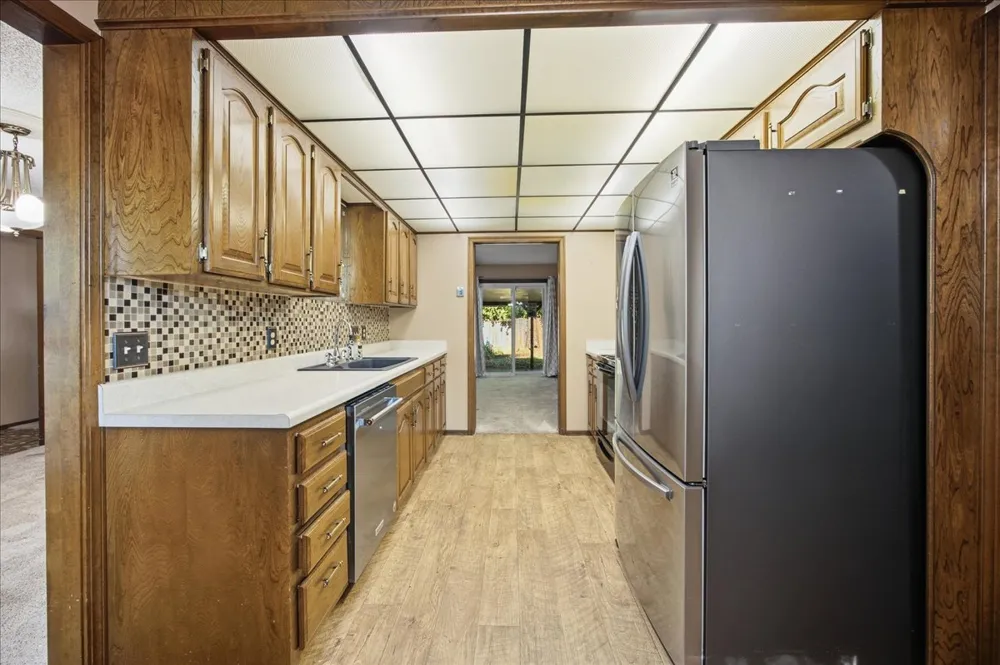 1024 Forest Place Jenks, OK 74037