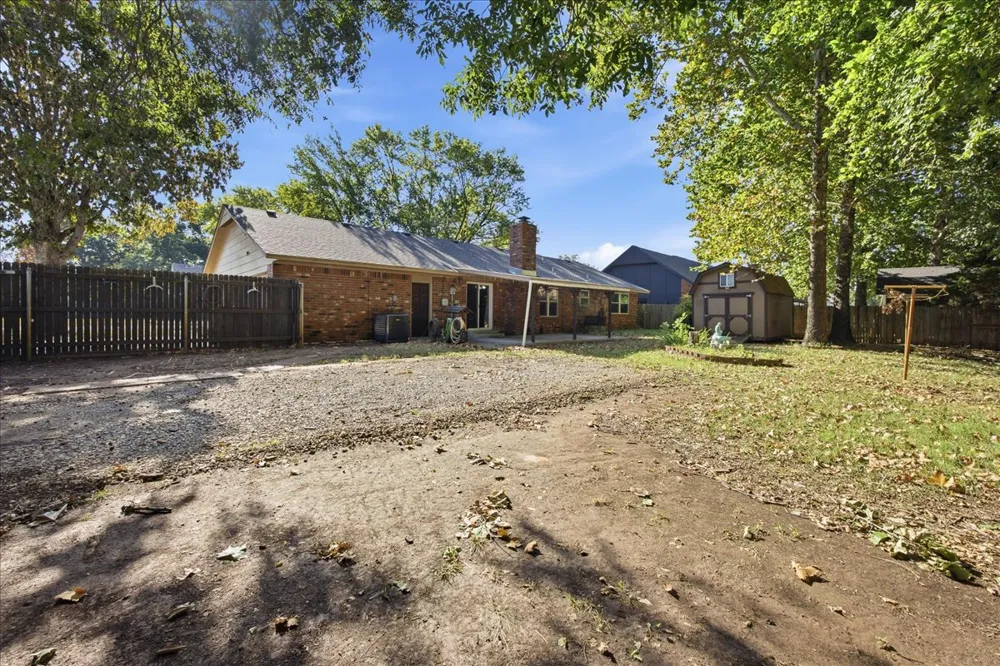 1024 Forest Place Jenks, OK 74037