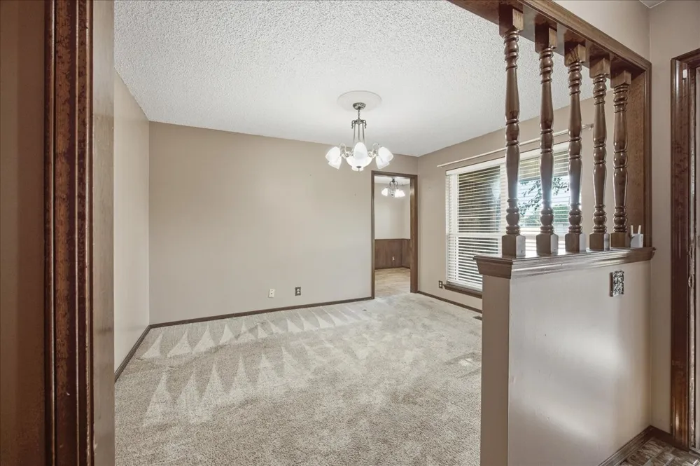 1024 Forest Place Jenks, OK 74037