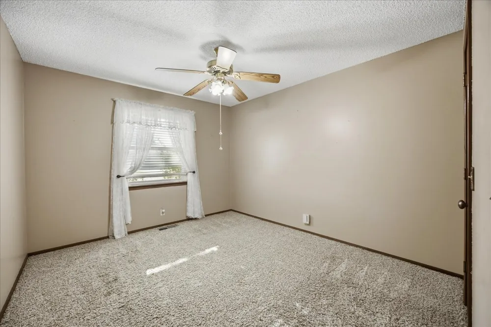 1024 Forest Place Jenks, OK 74037