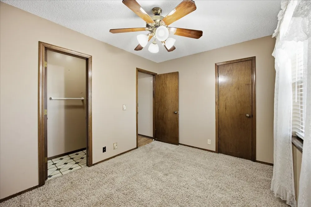 1024 Forest Place Jenks, OK 74037