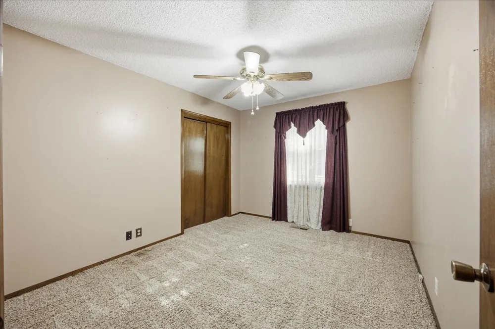 1024 Forest Place Jenks, OK 74037