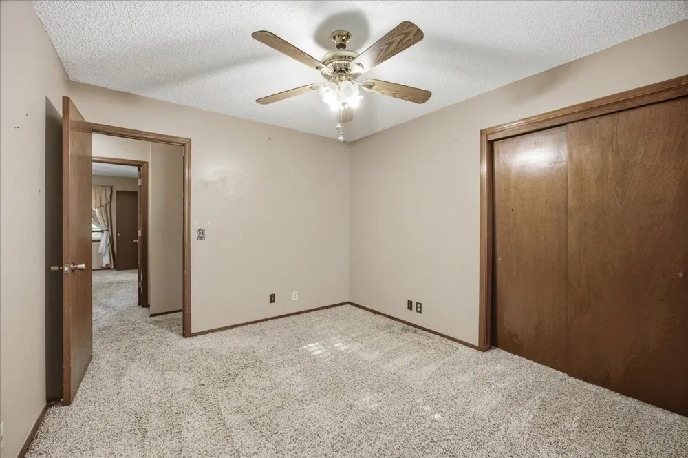 1024 Forest Place Jenks, OK 74037
