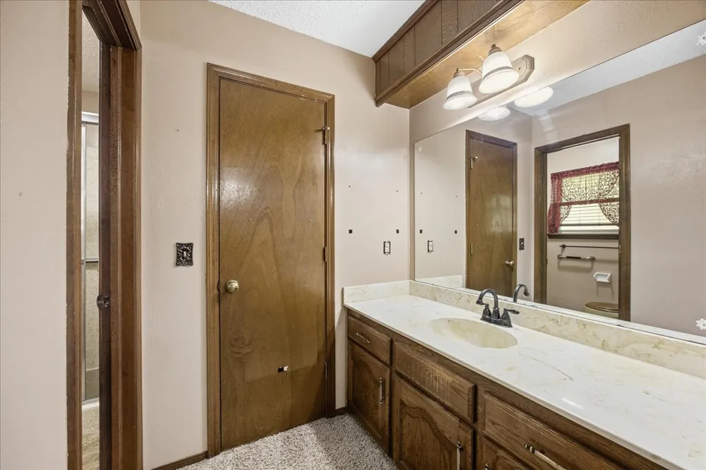 1024 Forest Place Jenks, OK 74037