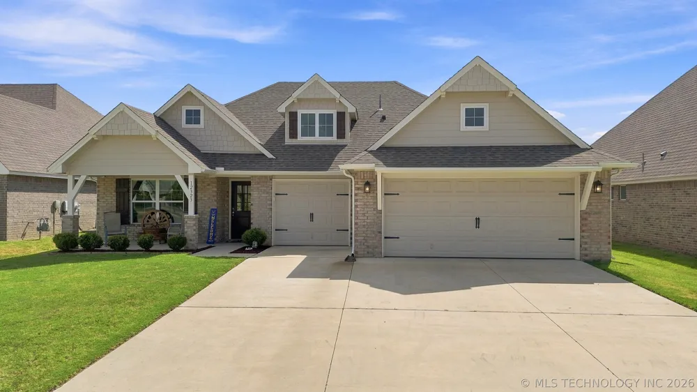 12323 S Oxford Avenue Bixby, OK 74008