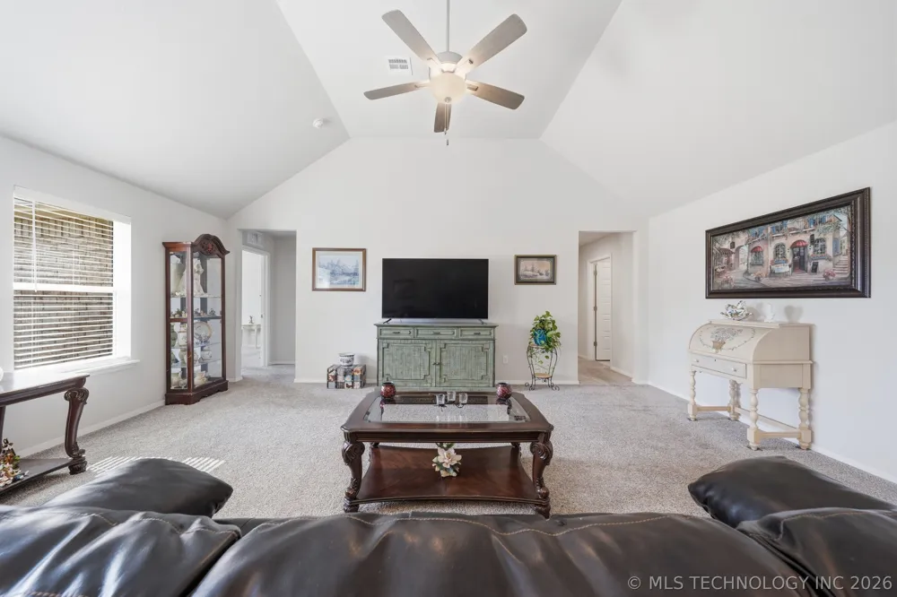 12323 S Oxford Avenue Bixby, OK 74008