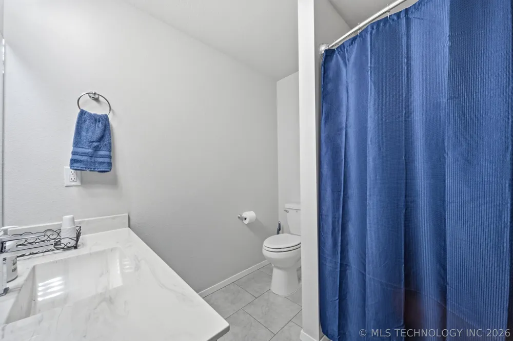 12323 S Oxford Avenue Bixby, OK 74008