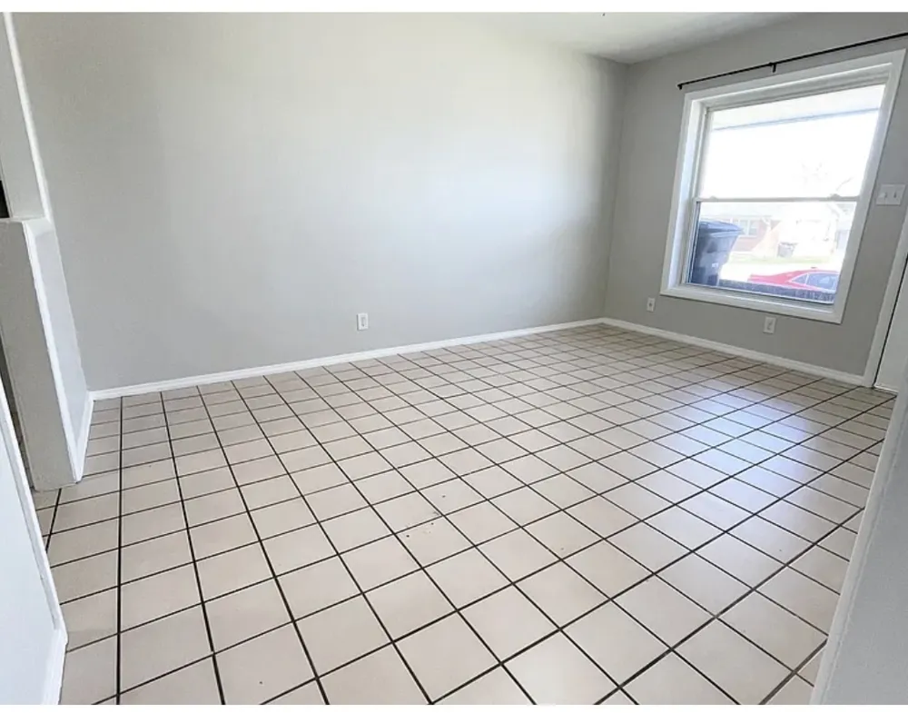 315 SE Avondale Avenue Bartlesville, OK 74006