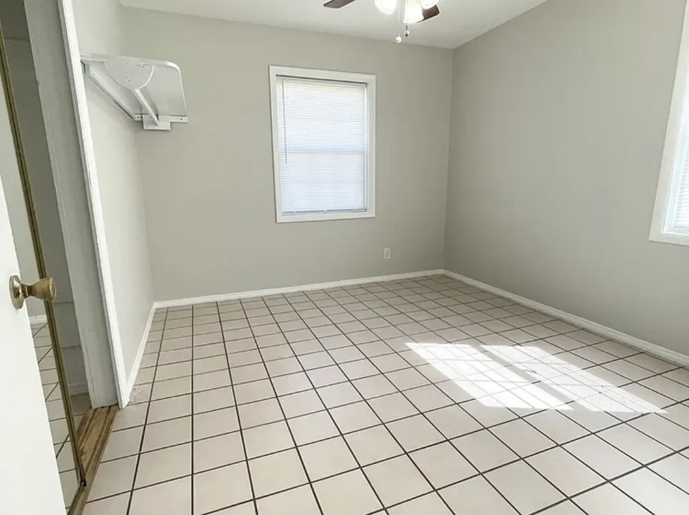 315 SE Avondale Avenue Bartlesville, OK 74006