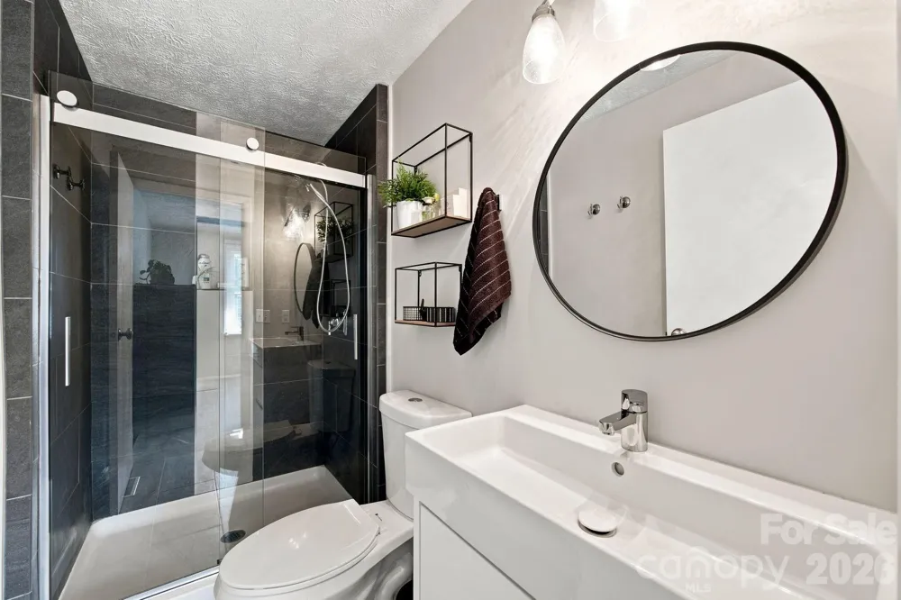 1217 Scaleybark Road #B Charlotte, NC 28209