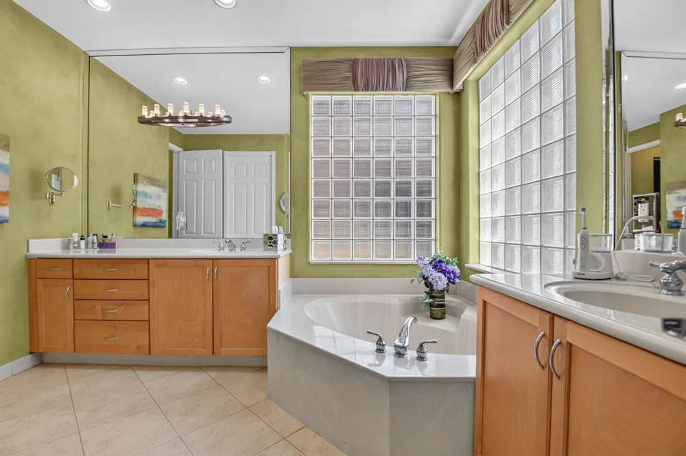 13031 Salinas Point Way Delray Beach, FL 33446