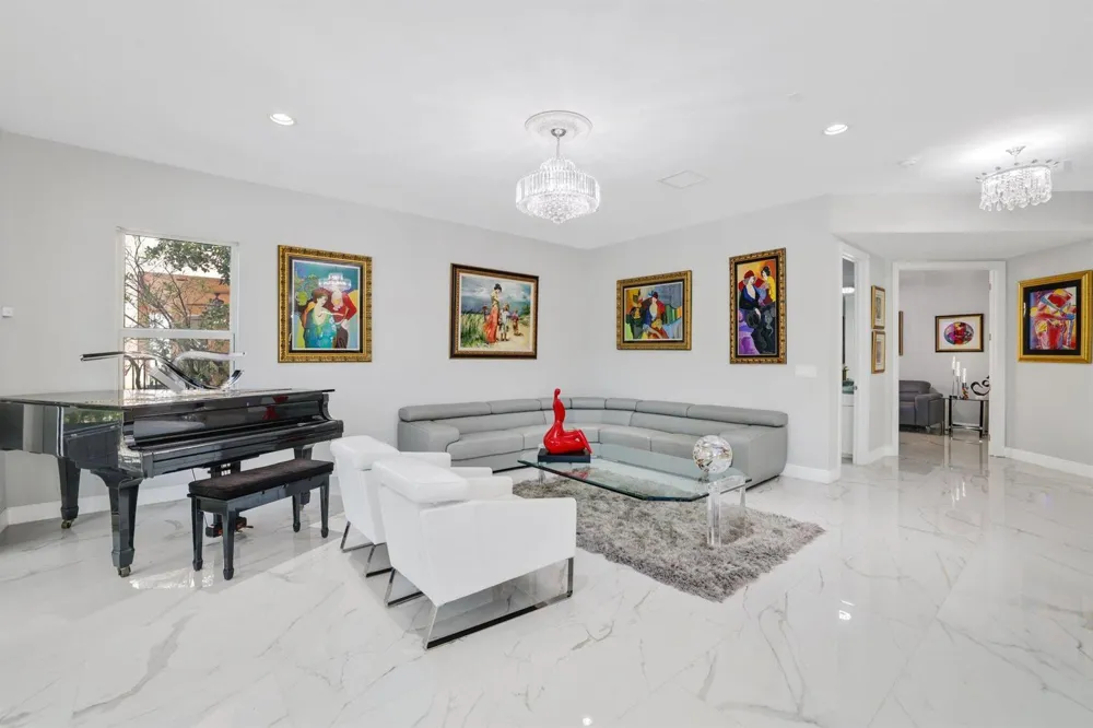 8715 Cobblestone Point Circle Boynton Beach, FL 33472