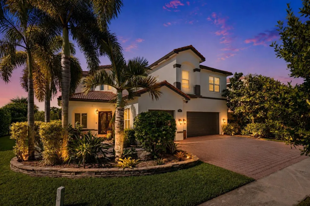 8715 Cobblestone Point Circle Boynton Beach, FL 33472