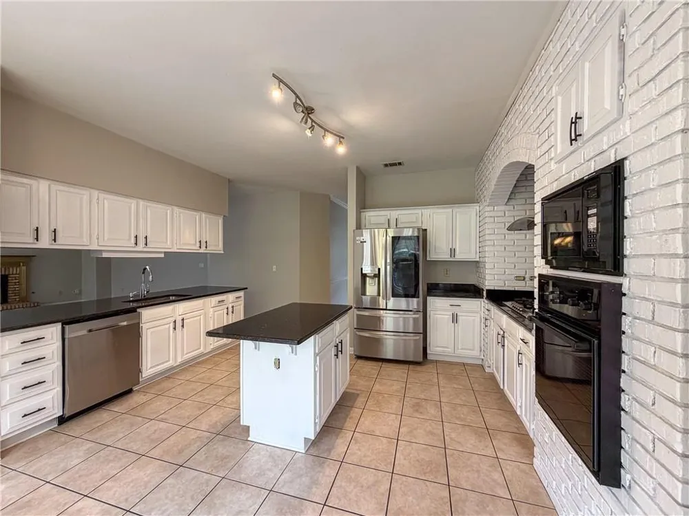 11295 Vedrines Drive Johns Creek, GA 30022