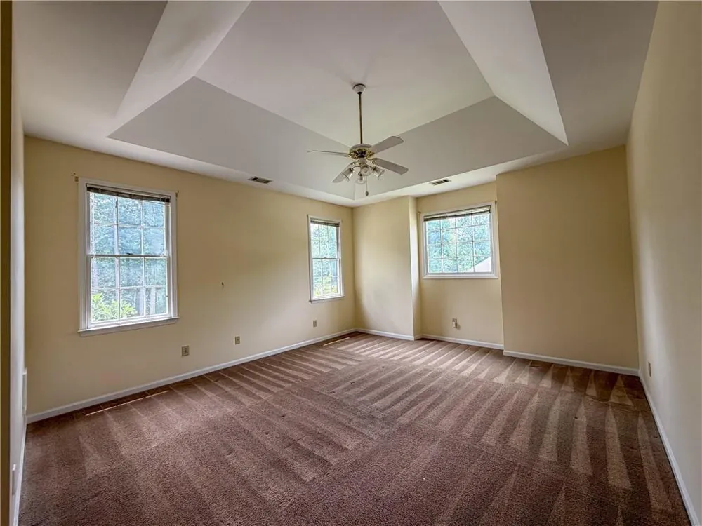 11295 Vedrines Drive Johns Creek, GA 30022