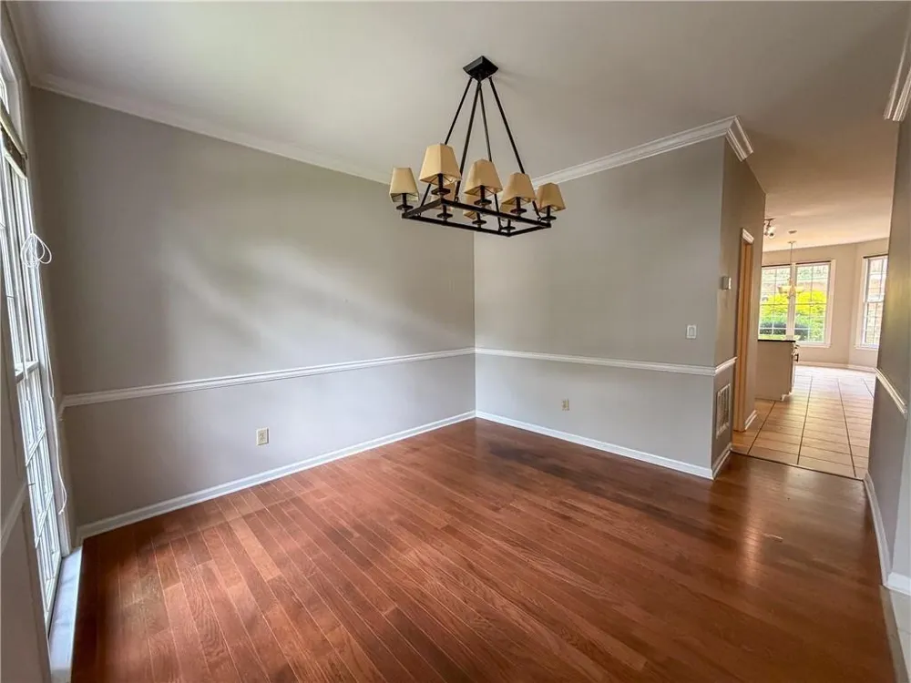 11295 Vedrines Drive Johns Creek, GA 30022