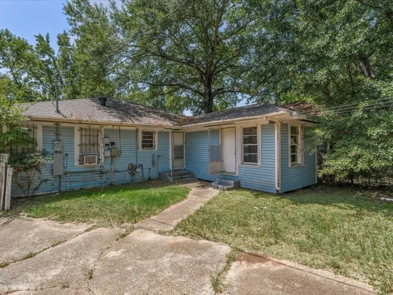134 E Herndon Street Shreveport, LA 71101