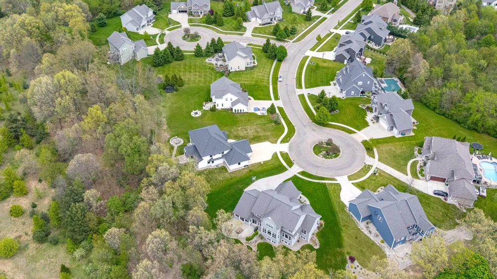 4010 Hollow Wood Drive Portage, MI 49024