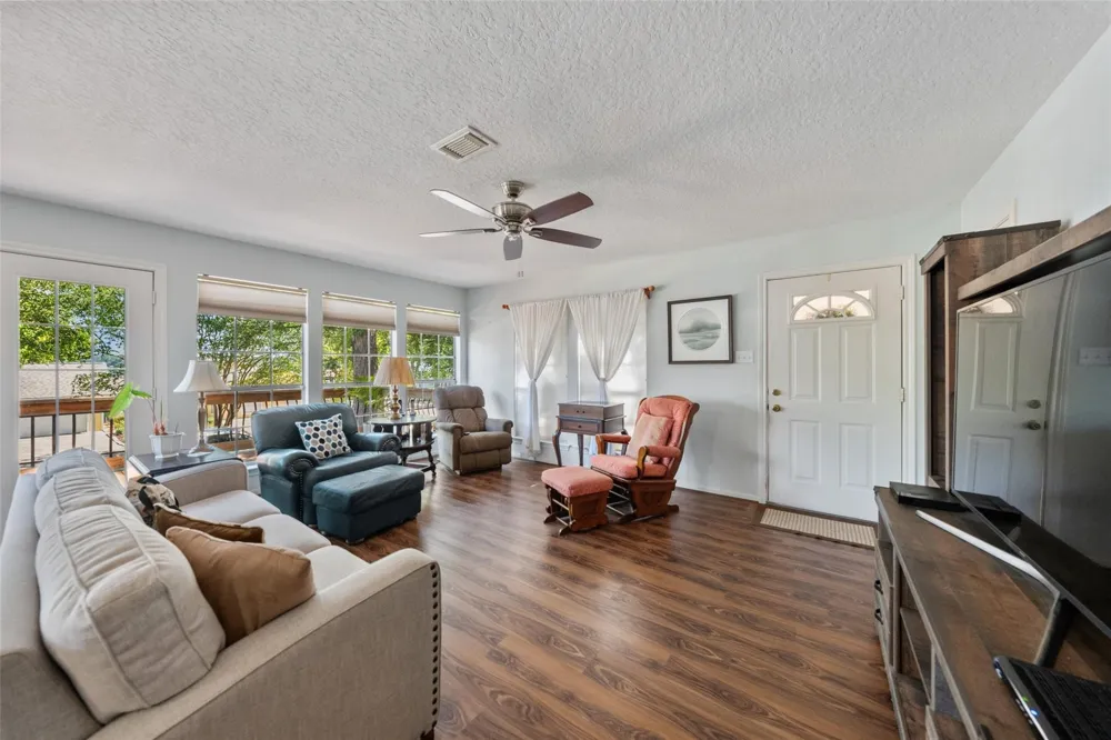 14219 Shadow Bay Drive #J Willis, TX 77318