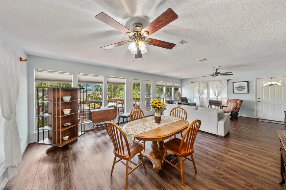 14219 Shadow Bay Drive #J Willis, TX 77318