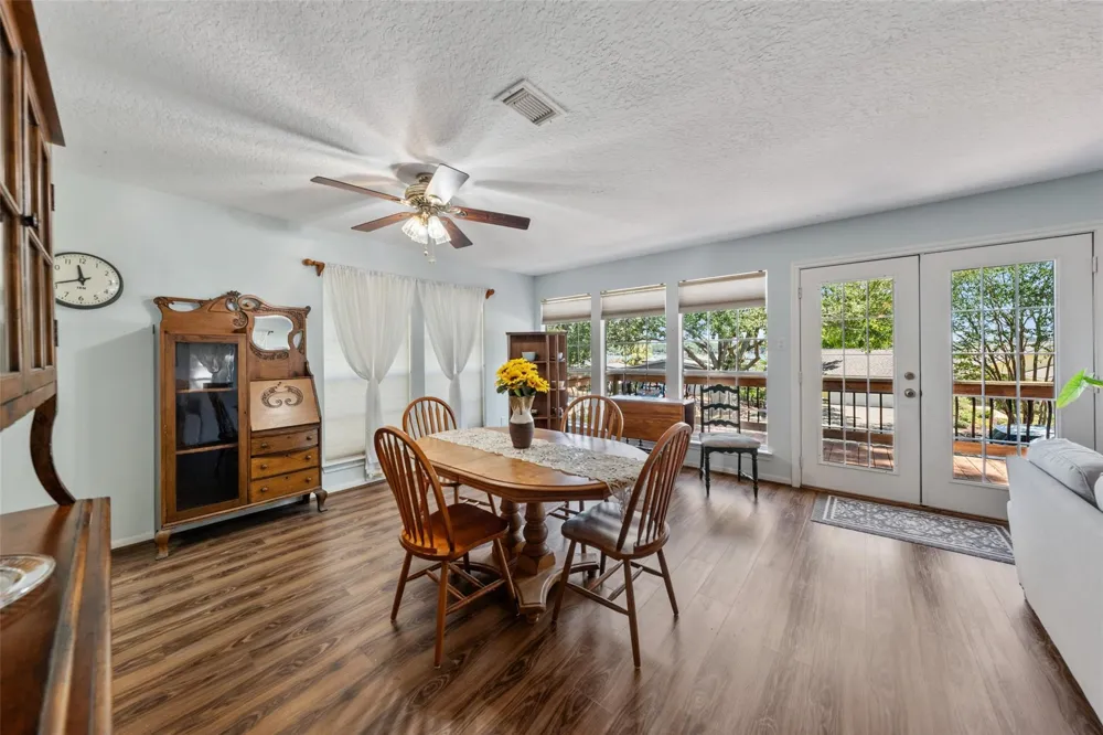 14219 Shadow Bay Drive #J Willis, TX 77318