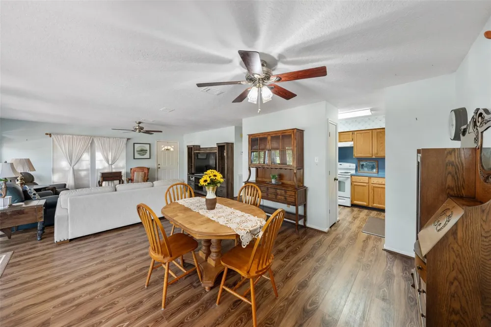 14219 Shadow Bay Drive #J Willis, TX 77318