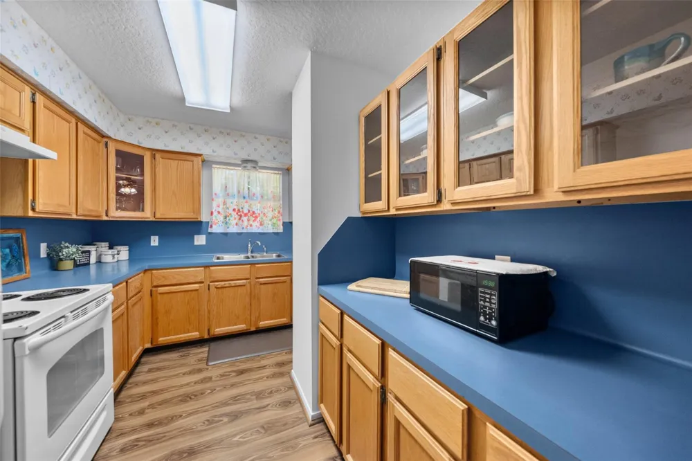 14219 Shadow Bay Drive #J Willis, TX 77318