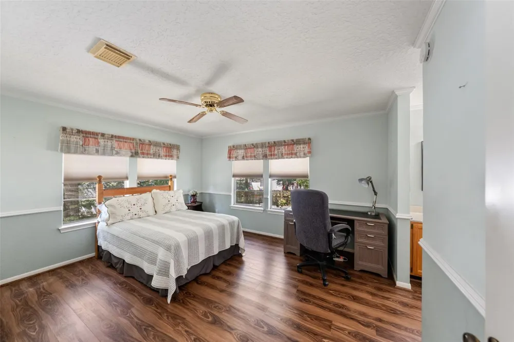 14219 Shadow Bay Drive #J Willis, TX 77318
